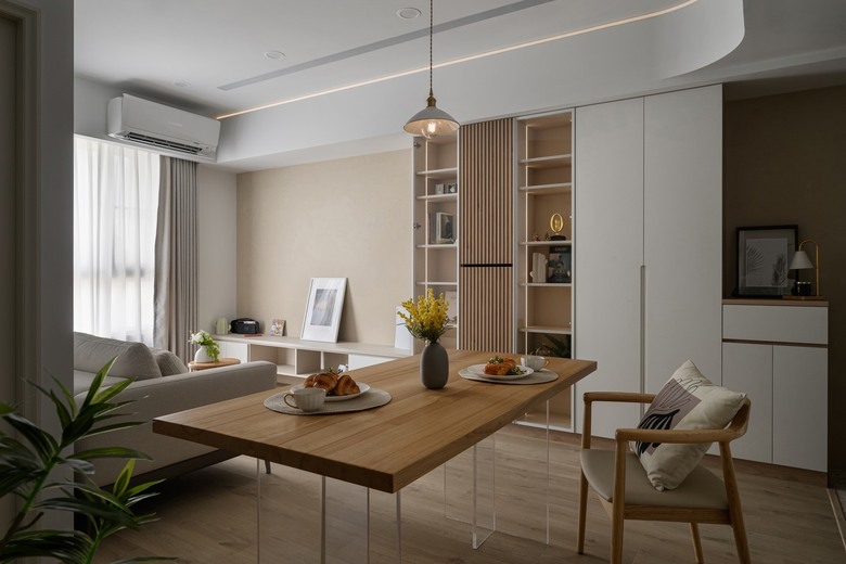 溫馨奶茶木質風小窩開箱