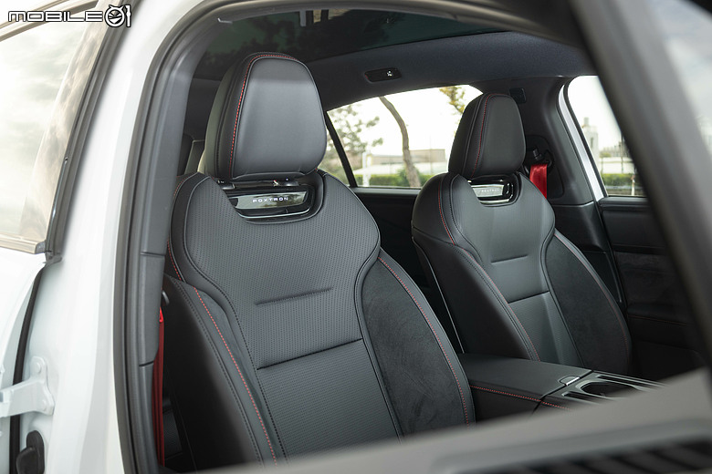 單馬達、雙馬達電耗/續航差多少｜Foxtron Bria 雙車同場電耗測試！