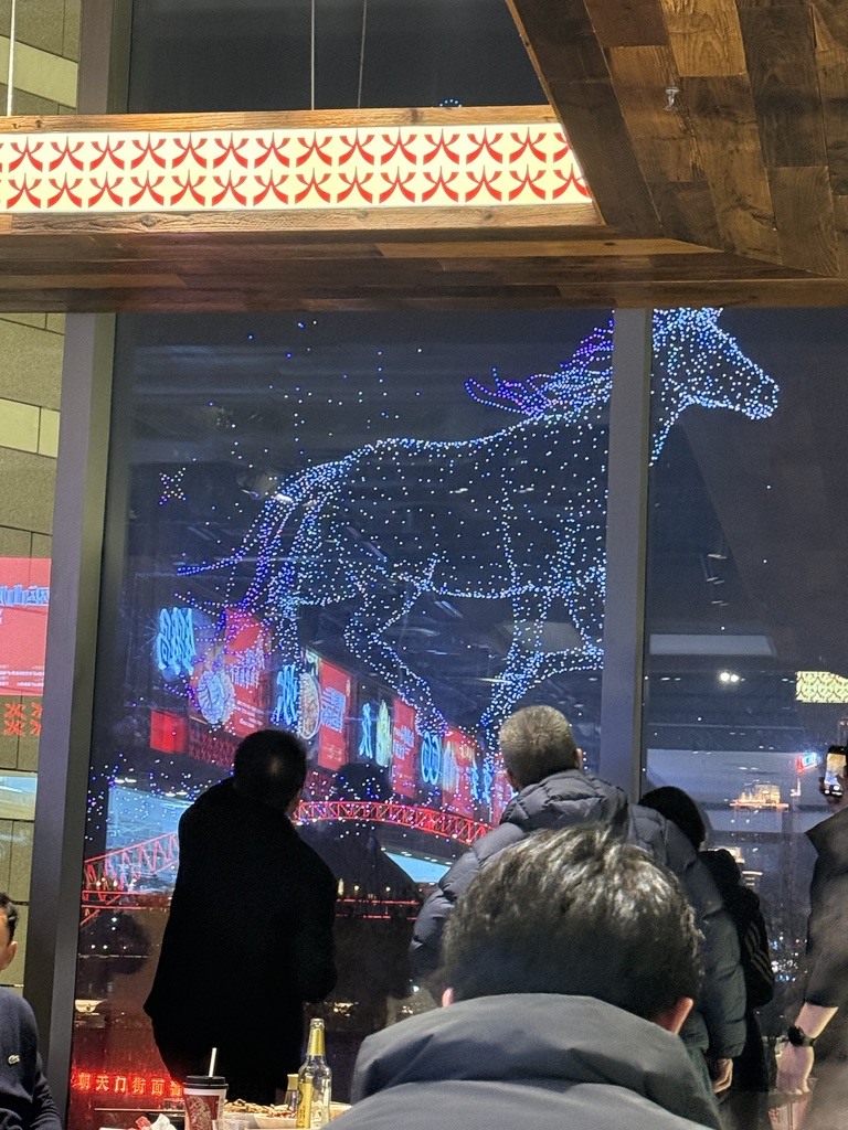 重慶跨年吃吃喝喝:灩設、珮姐老火鍋、受氣牛肉