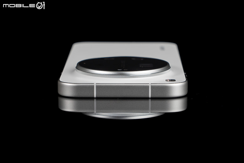 小米 Xiaomi 17 Ultra 體驗｜LOFIC HDR+連續光學變焦雙創新，「夜神」影像旗艦再進化！