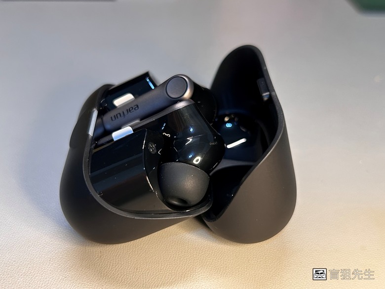 【盲狙先生傳118】EarFun Air Pro 4+ Premium Sound | 紅點設計獎逸品入手!! 厚實而深暖的音質、全新藍牙6.0、AI翻譯、自適應降噪與雙驅動單體設計的高性價旗艦