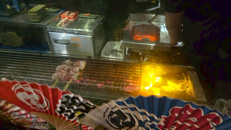 板橋老味噌居酒屋 推薦必點鮭魚炒飯 超美味！
