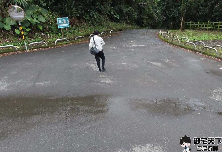 點我看大圖 開箱|【Targus 泰格斯】TBT94304GL 15-16 吋筆電側背後背包 - 是側背包也是後背包,秒切換你的專業與自在!