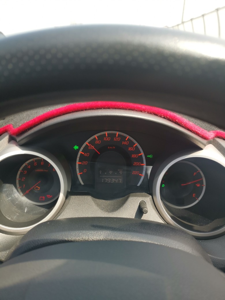 本田2代FIT行駛中無法加速問題