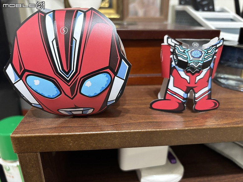 點我看大圖 元宵前哨戰|奧米加、初代、迪卡超商光之英雄大集合