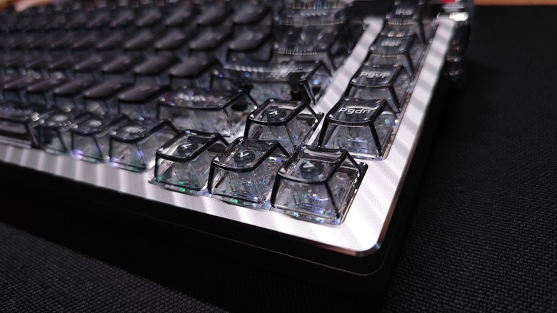 ROG 夜魔 Azoth Extreme Special Edition 銀色特別版 開箱