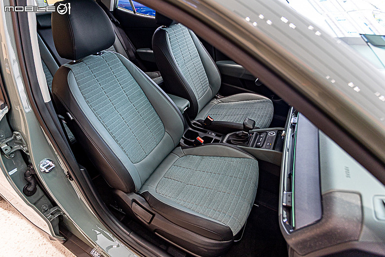 【採訪】Kia Stonic 單一車型 89.9 萬元正式上市，可加價 2 萬選用「莫蘭迪綠套件」！