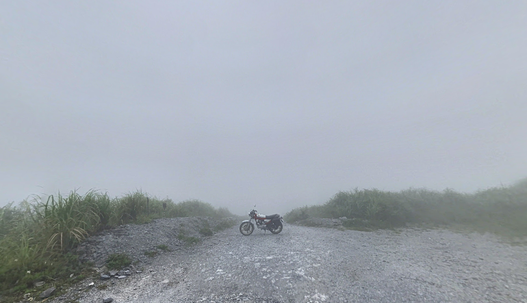 背著書包去越野--白米甕林道台泥大白山礦路