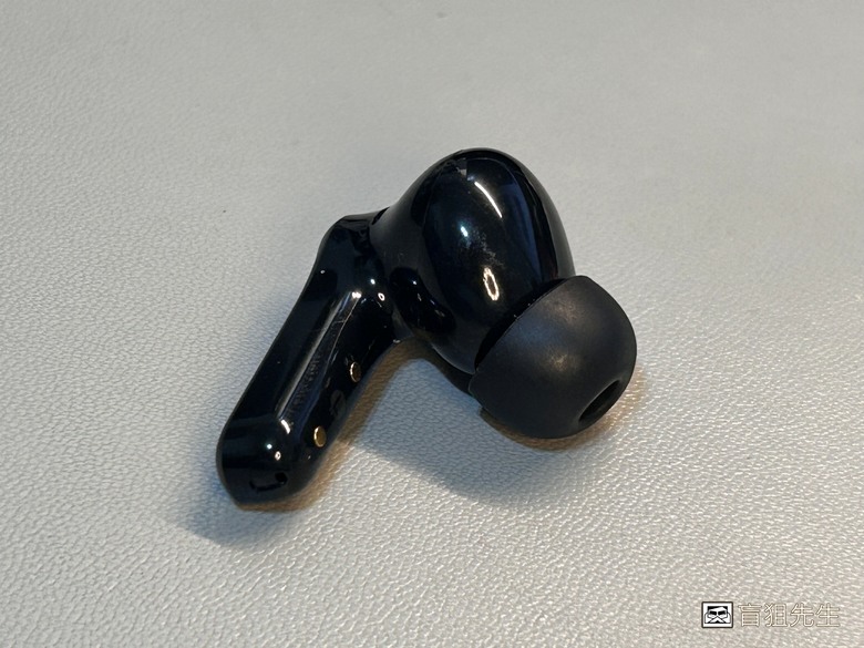 【盲狙先生傳118】EarFun Air Pro 4+ Premium Sound | 紅點設計獎逸品入手!! 厚實而深暖的音質、全新藍牙6.0、AI翻譯、自適應降噪與雙驅動單體設計的高性價旗艦