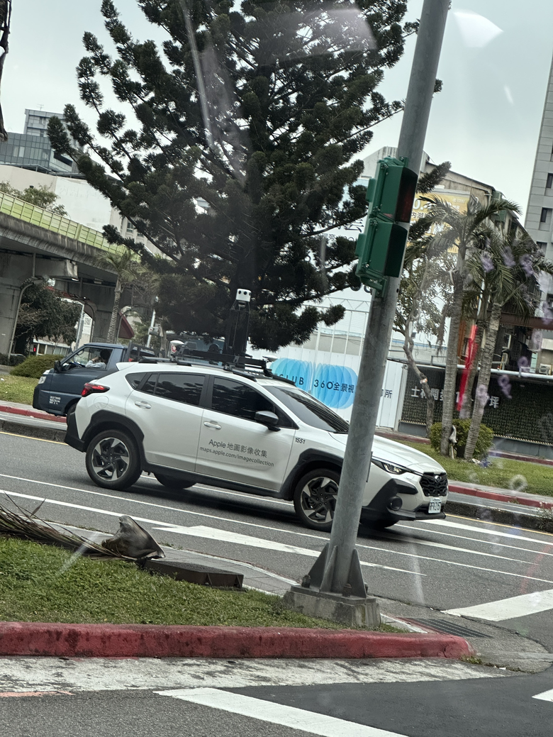 街景車都很愛Subaru？
