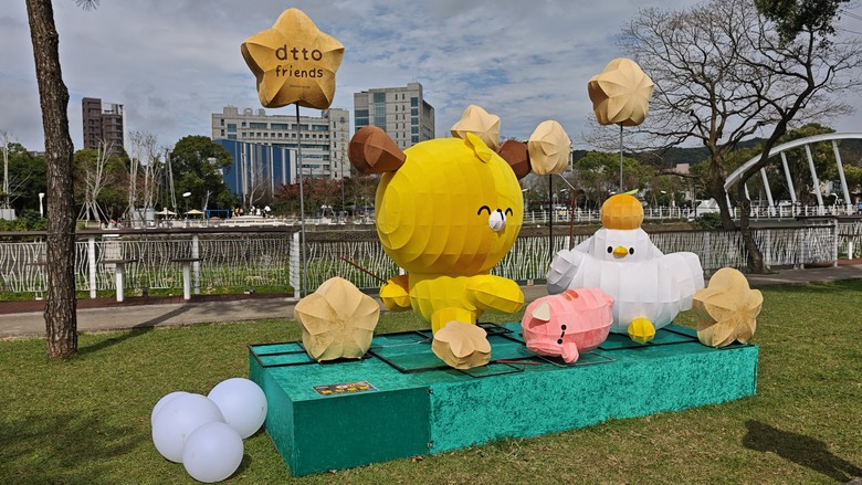 春節過後之走春 & 春酒行 - 桃園燈會 / 新東南海鮮餐廳 / 建國花市~