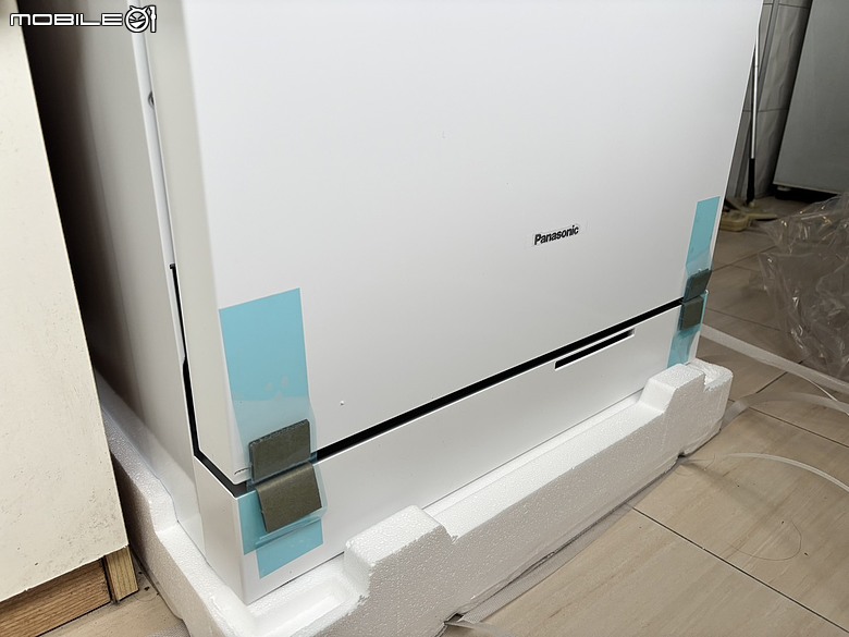【體驗】 這不是洗碗機,是時間鍊金術!Panasonic 15人份獨嵌式洗碗機 NP-DFB2K6-1H,買回無價的下班時光