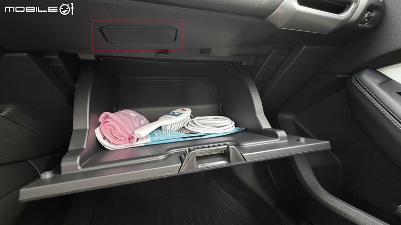 【開箱】BMW 120 M Sport