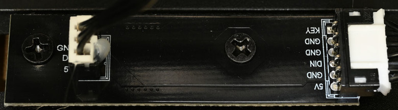 SAMA V71 BLACK機殼開箱