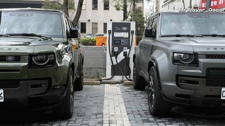 Defender 110 ，D350頂規售價36X萬及OCTA V8頂規售價85X萬的外觀差別