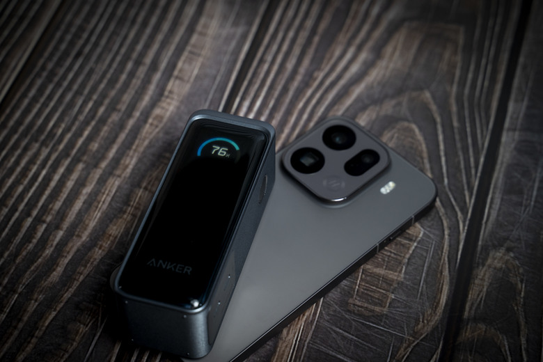 點我看大圖 【開箱測試】ANKER A1339 9600mAh 65W 急速快充行動電源