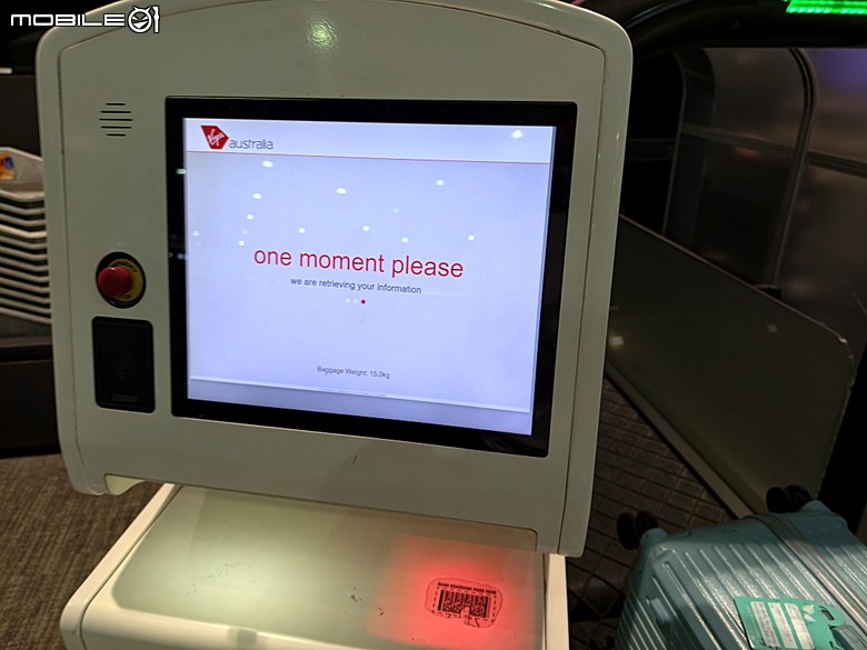 中華航空 CI057 桃園&rArr;墨爾本、CI054 布里斯本&rArr;桃園、澳洲國內線 維珍航空 VA827 墨爾本&rArr;雪梨、VA511 雪梨&rArr;黃金海岸，以及東澳四城之四座機場 — 2026東澳洲四大城巡遊之航空行程段