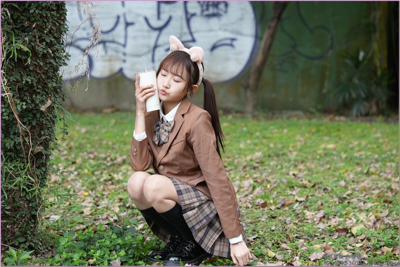 【 陳愉落雁之Angel 】唯卓仕 56mm F1.2 E 拍出的愉"星"味