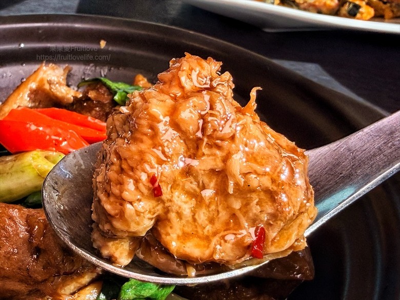 新社半日遊，米其林和必比登推薦火鍋，還有多樣功夫菜，親子採菇趣、寵物友善