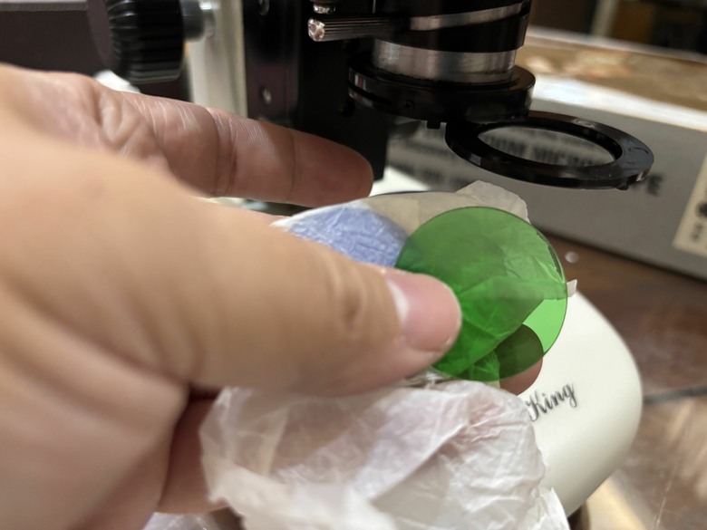孩子的微觀世界啟蒙，老光學顯微鏡的AI數位化DIY開箱