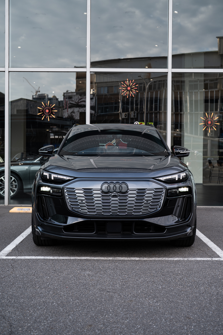 Audi SQ6 e-tron|珍珠鋼鐵灰・Daytona Grey・6Y|交車分享