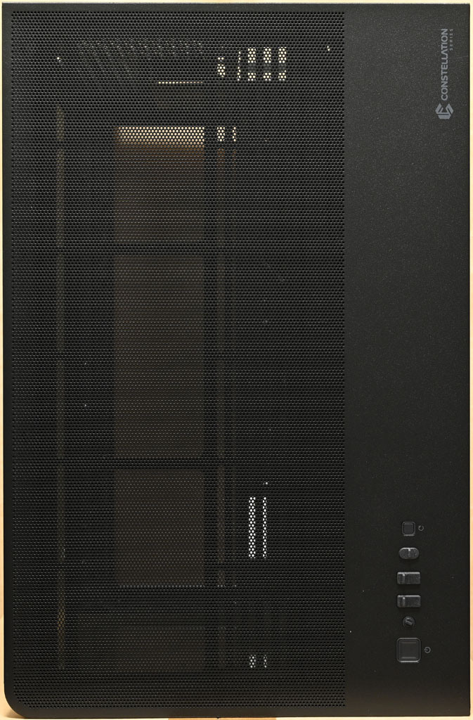 點我看大圖 Antec CONSTELLATION C8 CURVE WOOD機殼開箱