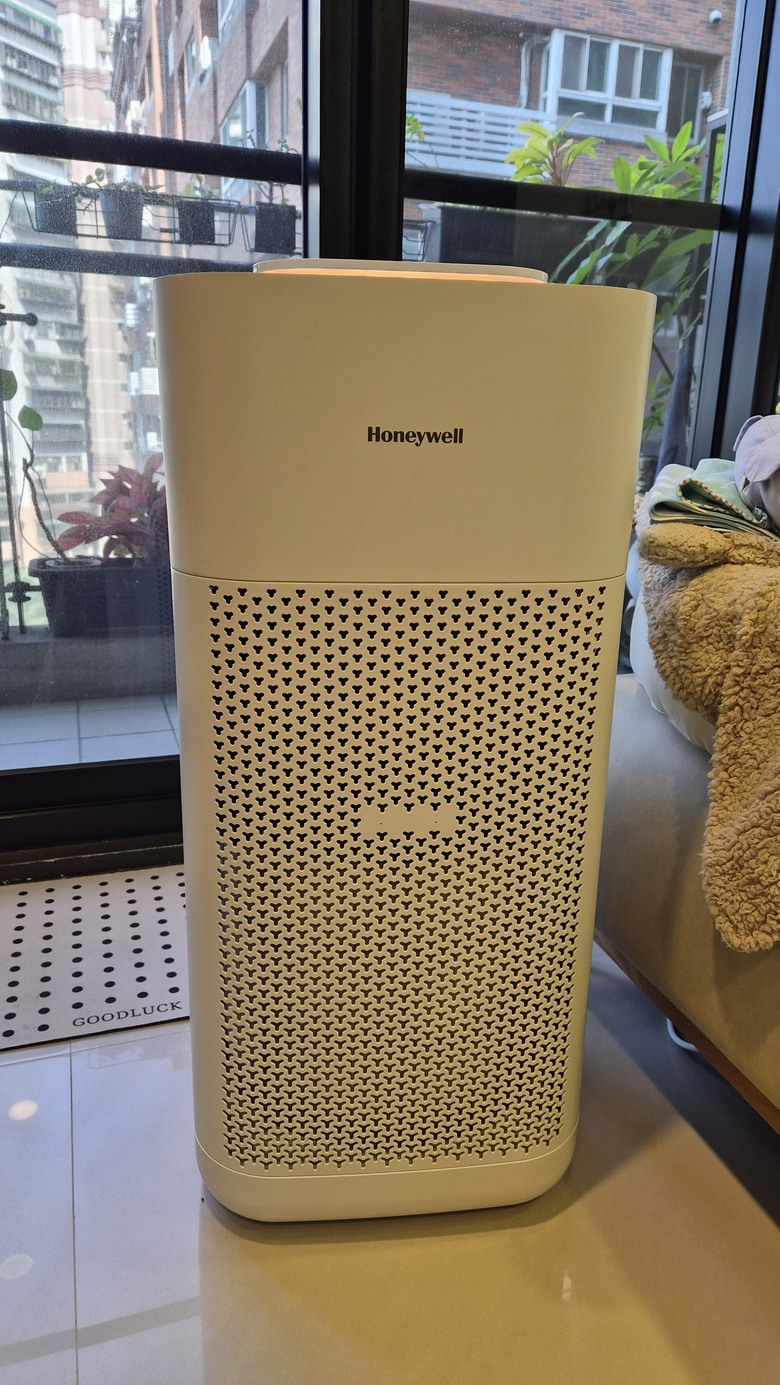 被星霧白美到了!分享新買的Honeywell X560清淨機~有UVC殺菌比較安心