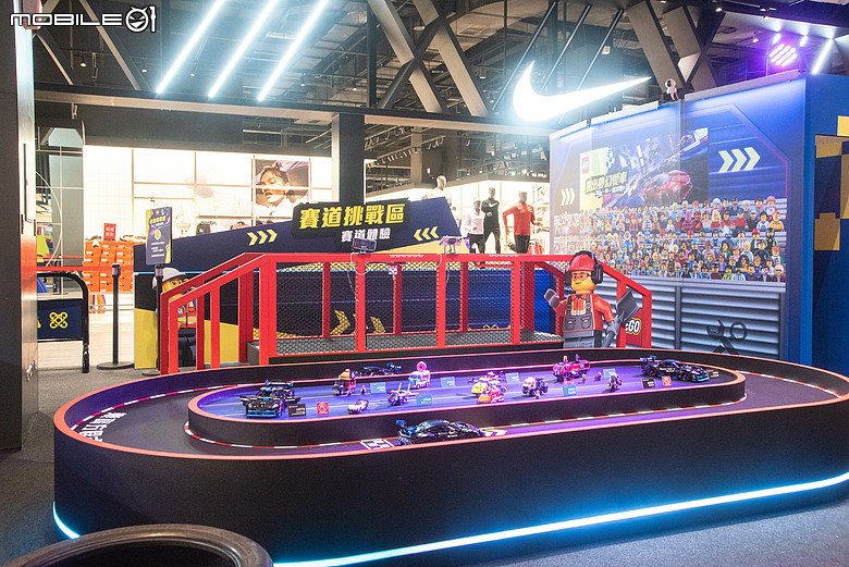 【採訪】LEGO樂高「拼出夢幻車」主題活動於台茂登場！闖關遊戲加1：1法拉利F1賽車展示！
