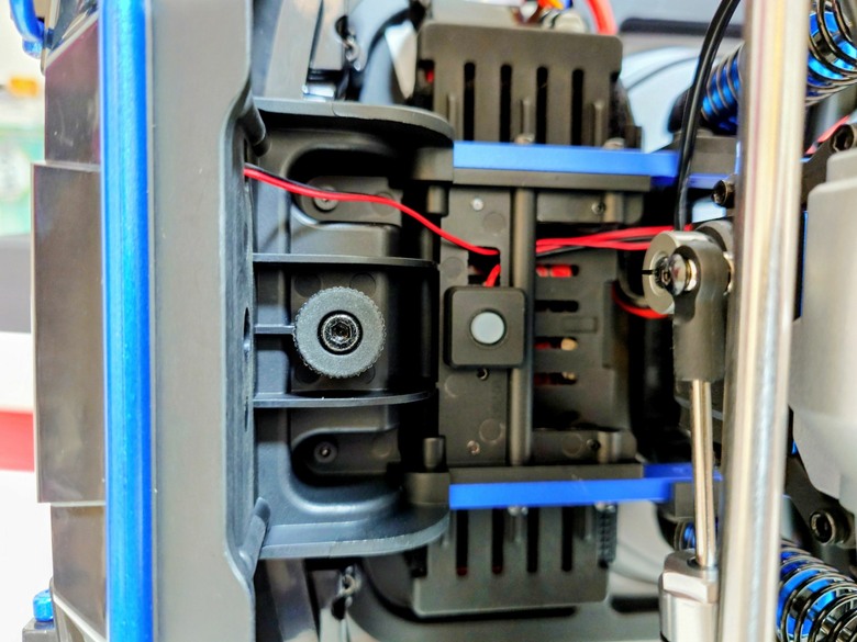 【開箱】MJX H8P Ford Bronco R 1/8 攀岩遙控車 簡易開箱