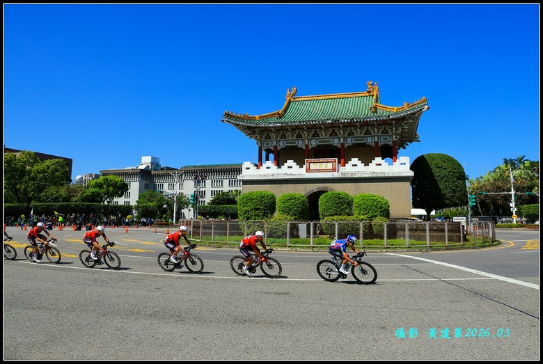 R6 III+RF24-105F4拍台北站國際自由車賽