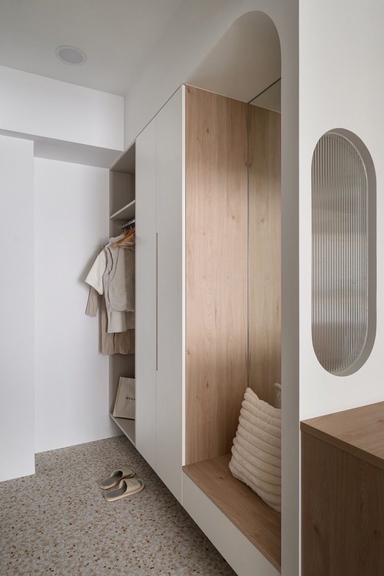 溫馨奶茶木質風小窩開箱