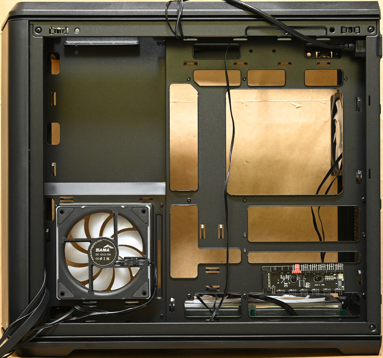 SAMA V71 BLACK機殼開箱
