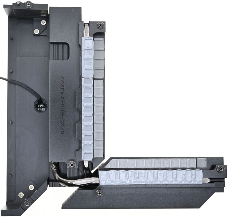 MSI MEG Z890 UNIFY-X主機板開箱(硬體篇)