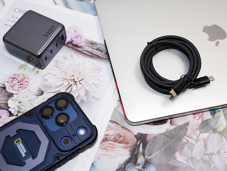 [快充開箱評測] MONITORMATE MP-31 / MP-21 ：不重新握手、動態顯示螢幕，出國旅遊最強行李瘦身神器！