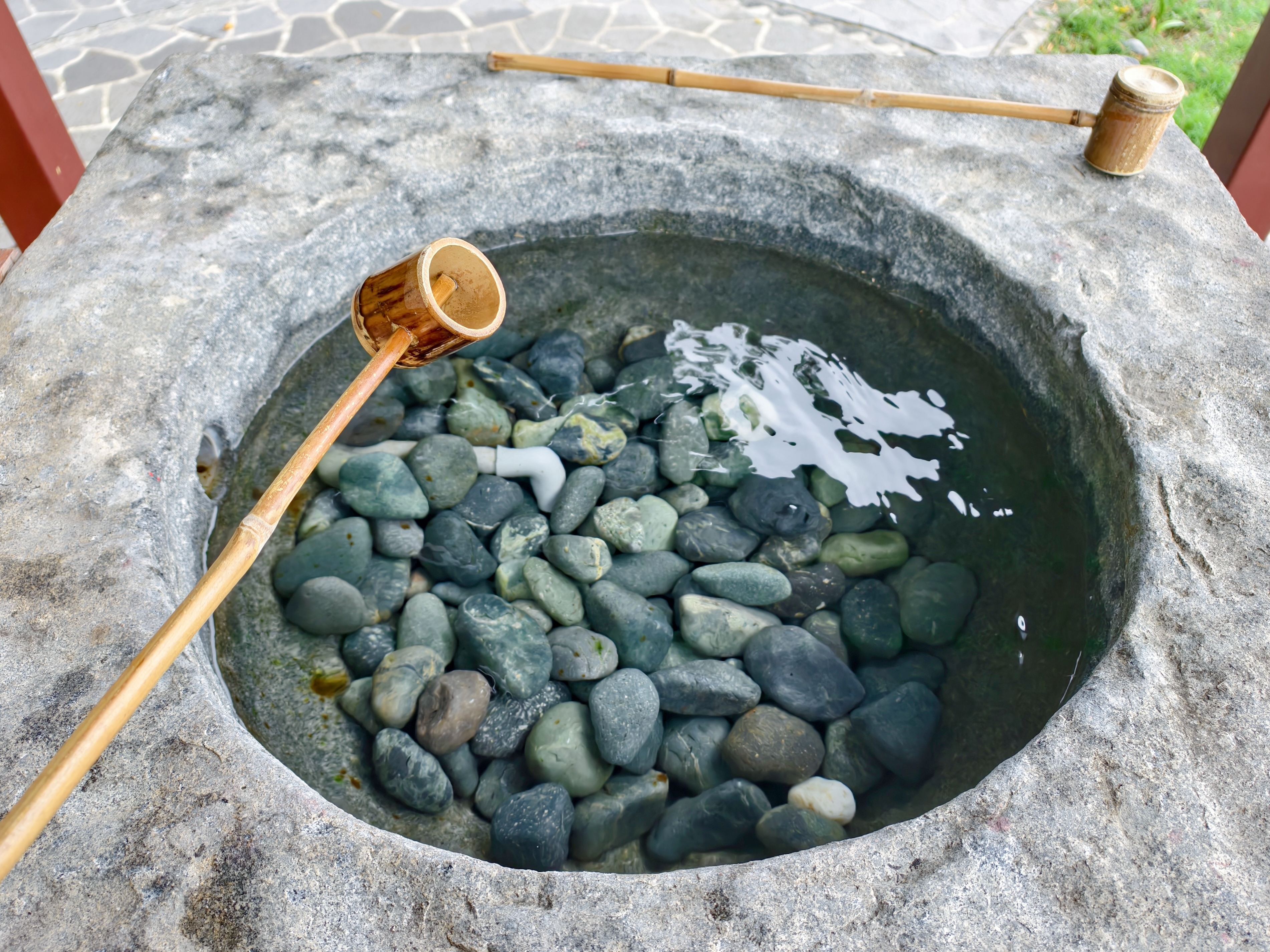 一點點日本味的通霄神社｜好好的約會，怎麼就變成雙人進香團了？