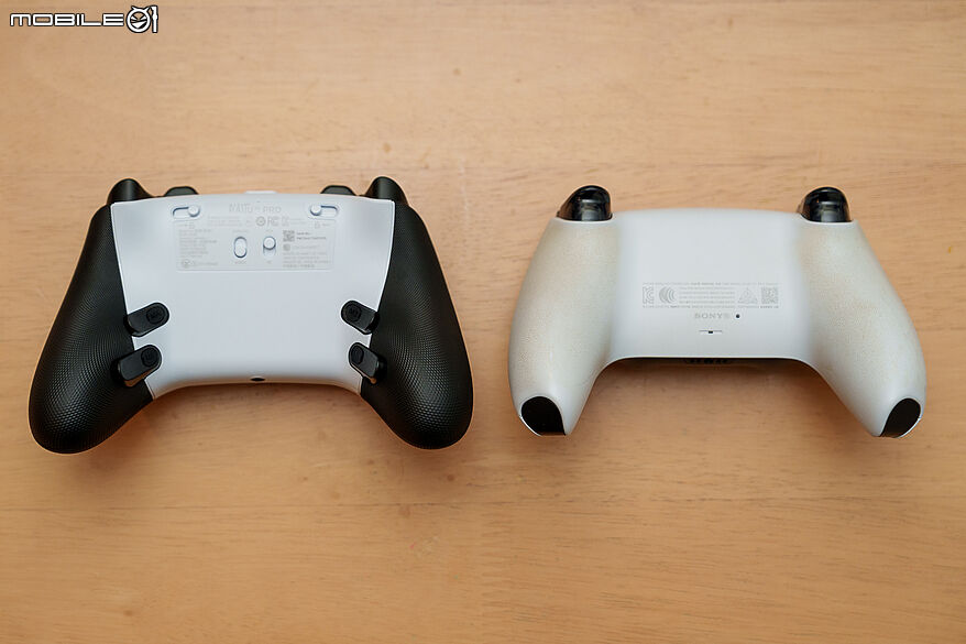 Razer Raiju V3 Pro for PS5 體驗報告｜原廠控制器的最佳升級方案？！