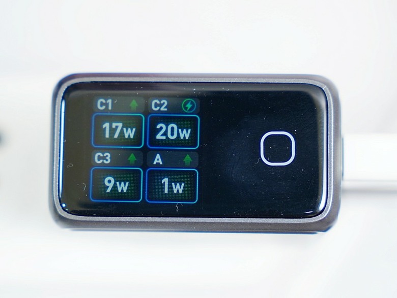 MP-31 四孔充電瓦數顯示畫面