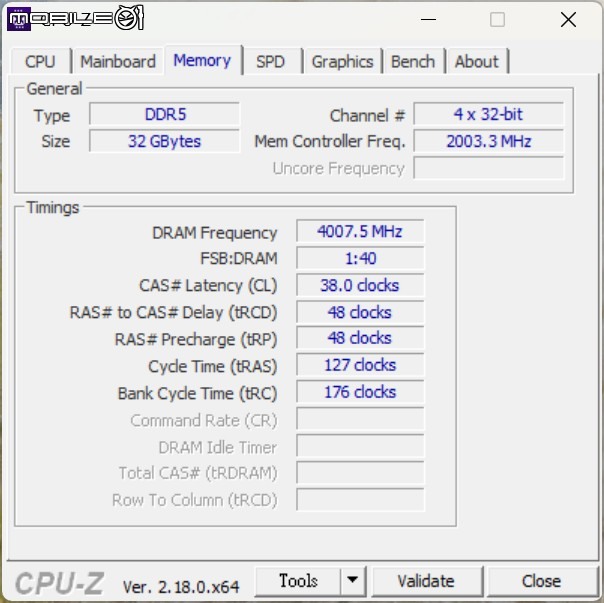 點我看大圖 ROG CROSSHAIR X870E GLACIAL 主機板開箱實測 不光配置性能頂尖 更具備雙 10 GbE 海量高速傳輸