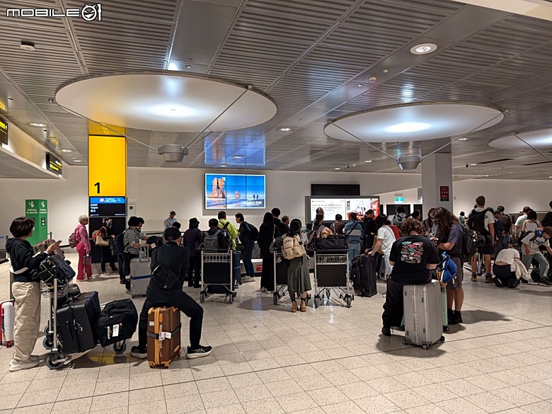 中華航空 CI057 桃園&rArr;墨爾本、CI054 布里斯本&rArr;桃園、澳洲國內線 維珍航空 VA827 墨爾本&rArr;雪梨、VA511 雪梨&rArr;黃金海岸，以及東澳四城之四座機場 — 2026東澳洲四大城巡遊之航空行程段