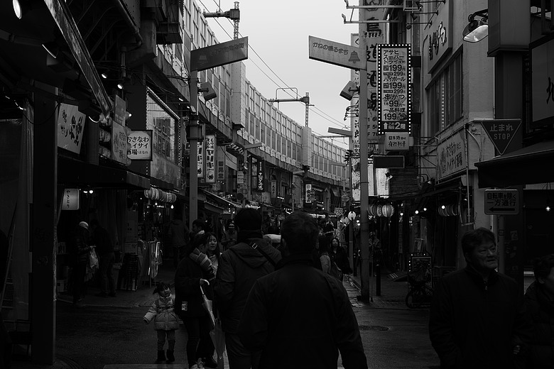 [分享] 當旅遊照少了色彩(上) — Leica M10