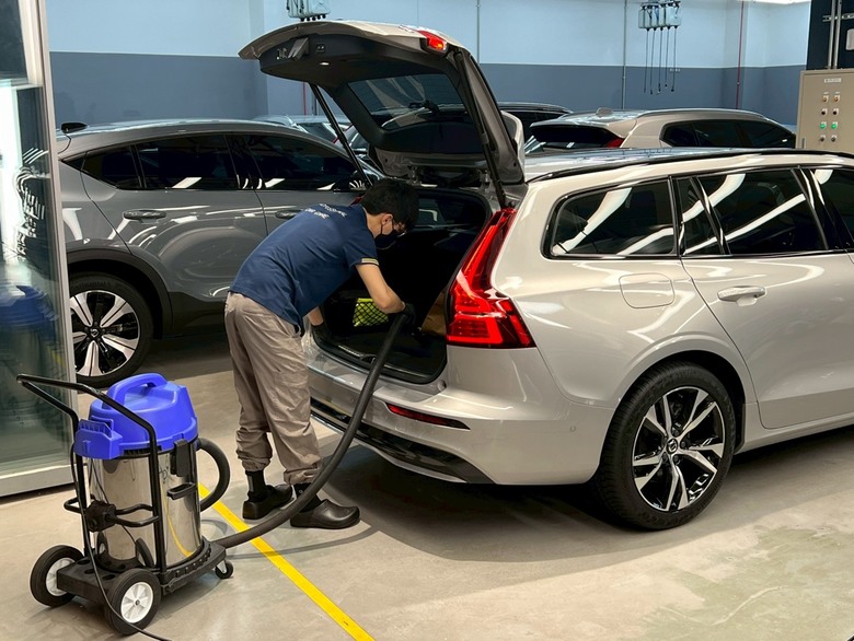 V60年後回廠保養、洗車&玻璃鍍膜完整心得分享