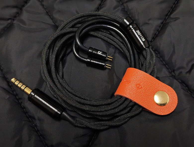 EarAcoustic Audio / Elysian Fields Genesis G318s 旗艦級耳機 開箱與使用心得