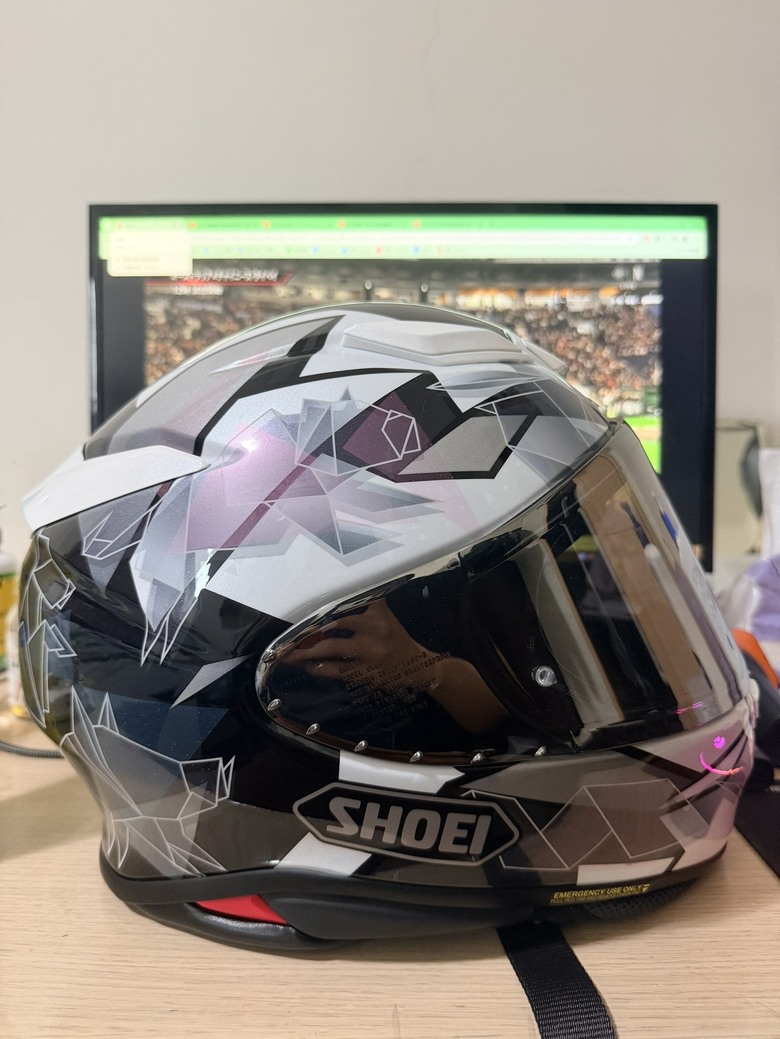 日本買帽 SHOEI Z8 開箱