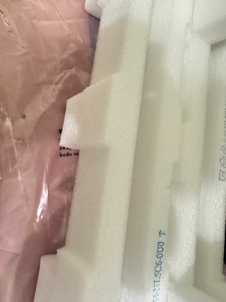 蝦皮撿寶樂 到底要二手?全新?拆封檢查99新捷元15x開箱體驗💻