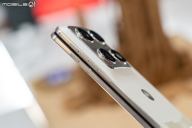motorola razr fold、edge 70 fusion 直擊｜FIFA 26 世界盃特別版同步亮相！