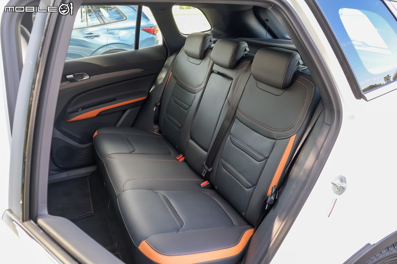 Ford Territory 雙車型同場較量｜享受高性價比，或是我全都要！