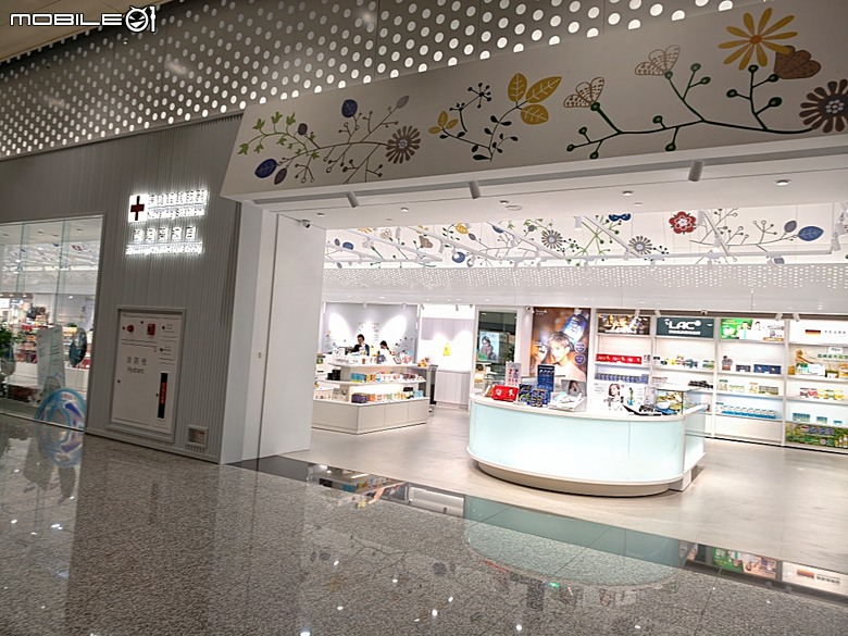 中華航空 CI057 桃園&rArr;墨爾本、CI054 布里斯本&rArr;桃園、澳洲國內線 維珍航空 VA827 墨爾本&rArr;雪梨、VA511 雪梨&rArr;黃金海岸，以及東澳四城之四座機場 — 2026東澳洲四大城巡遊之航空行程段