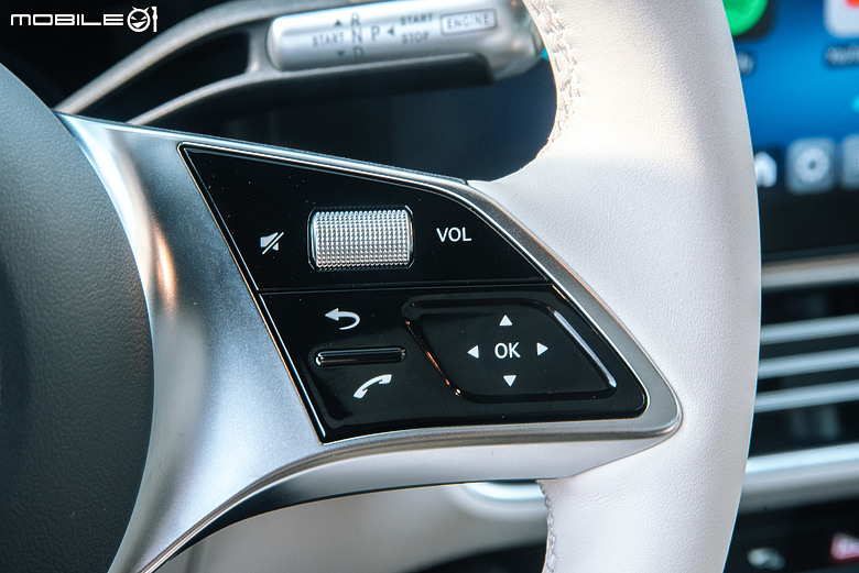 駕著 Mercedes-Benz 全新 CLA 180 來趟台南之旅｜拍攝景點分享，超乎預期的油電動力發揮！