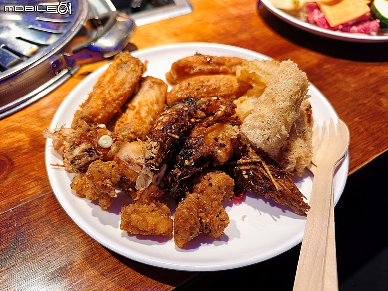 雪梨塔(Sydney Tower Eye) 、海德公園(Hyde Park)、雪梨聖母主教座堂(St Mary's Cathedral) 、維多利亞女王大廈(Queen Victoria Building)、雪梨市政廳(Sydney Town Hall)、聖安德烈座堂(St Andrew's Cathedral) — 2026東澳洲四大城巡遊之雪梨段 第3部