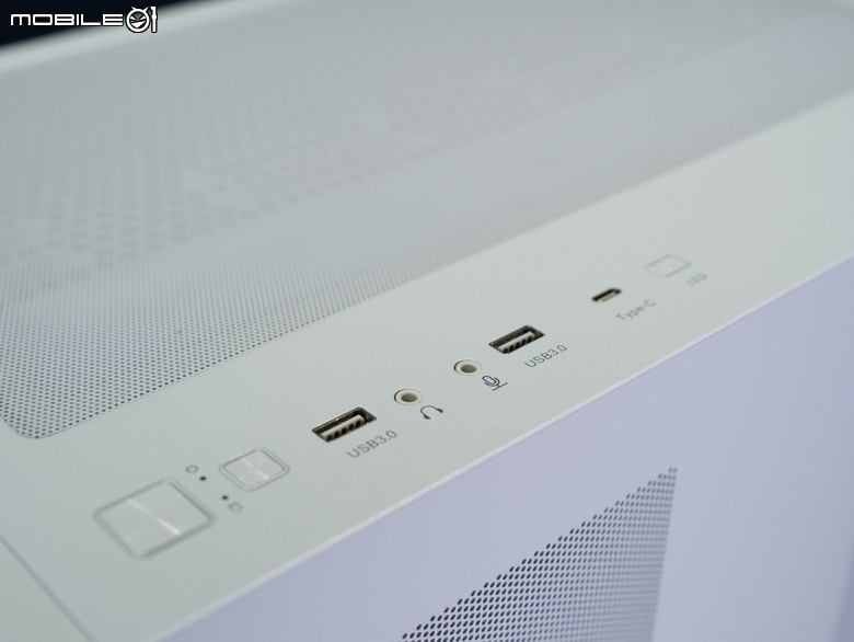 誠意升級 全漢M580 Pro 完整曲面玻璃海景機殼